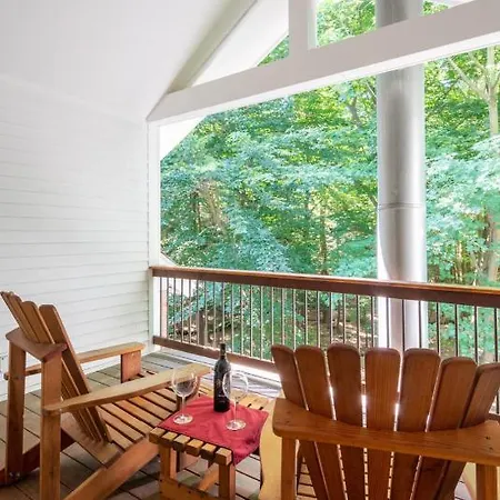 Pigeon Creek Inn - Adults Only Holland Exterior photo