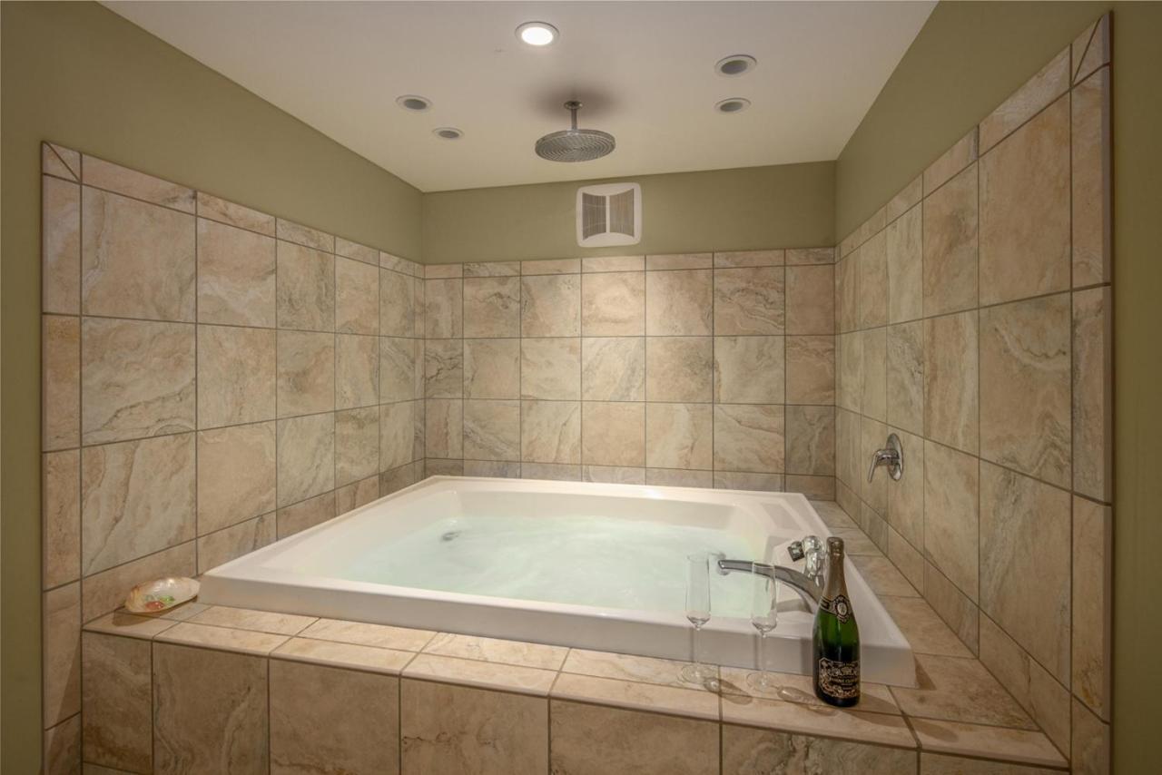Pigeon Creek - Adults Only